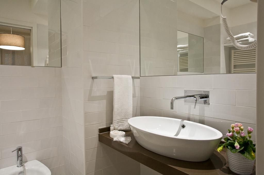 Domus Roma Hotel Матера Екстериор снимка